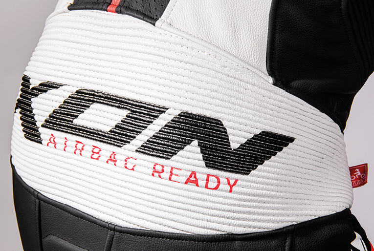 Costum (combinezon) motociclete barbati piele Ixon vara model Jackal MS culoare: negru/alb Negru/albastru L - imagine 12