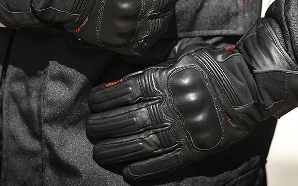 Manusi barbati pentru scuter - motocicleta Touring iarna Seventy model SD-T1 negru – WinterTex – degete tactile XXXL (12 cm) - imagine 4