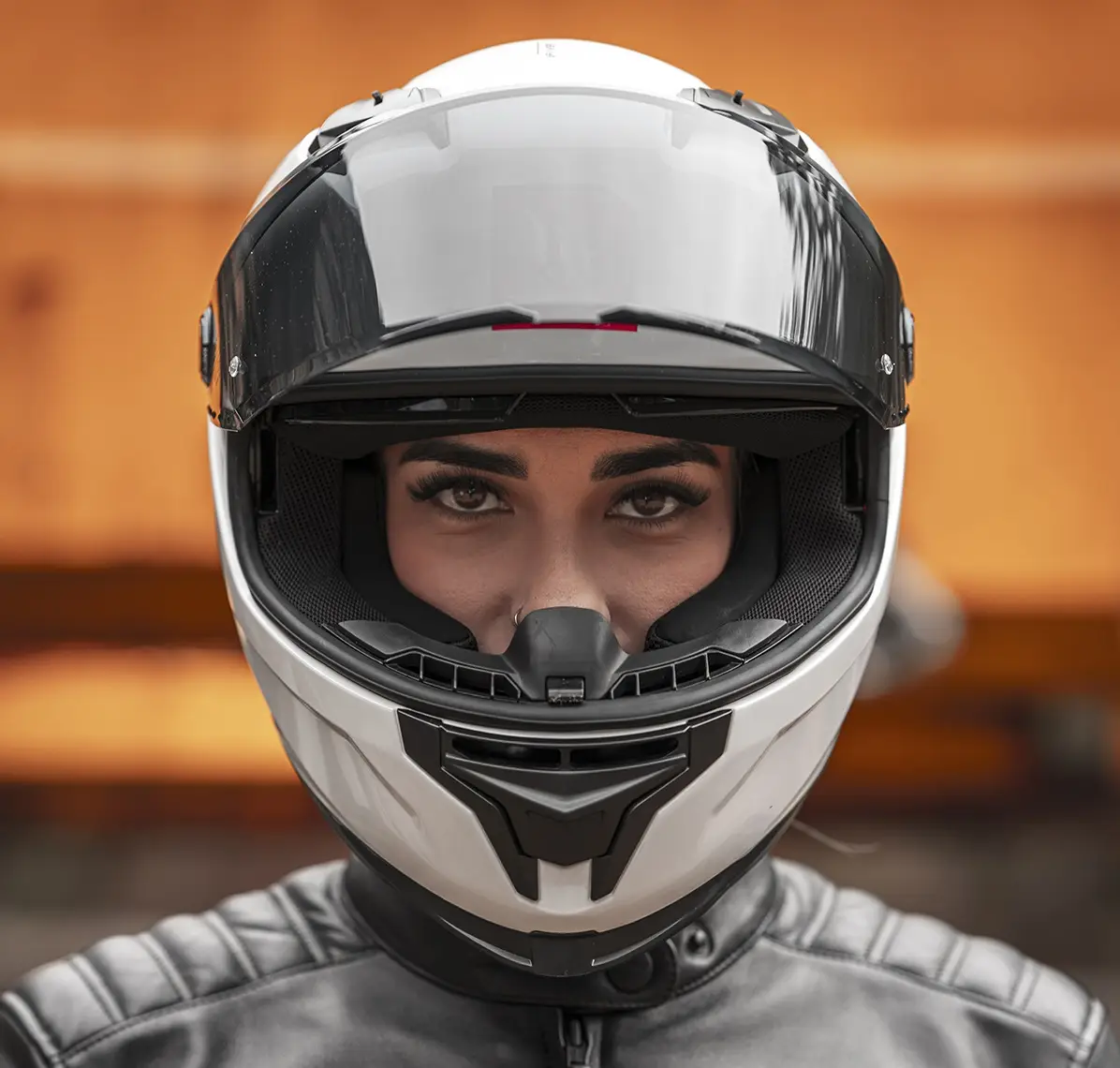 Casca integrala pentru scuter - motocicleta MT Braker SV A0 alb lucios (ochelari soare integrati) – tip viziera: MT-V-28B – DKS435 – punctaj maxim SHARP Test – 5 stele S (55/56cm) - imagine 15