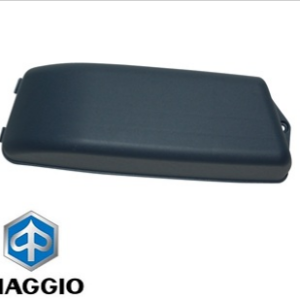 Capac baterie original Piaggio Fly 2T - 4T 50cc - Fly 4T 100cc - Fly 4T 125cc - Fly 4T 150cc