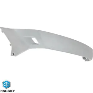 Carena laterala stanga originala Vespa GTS 125 (19-22) - GTS 300 HPE (19-23) - GTV 300 Sei Giorni (19-23) 4T LC 125-300cc - nevopsita