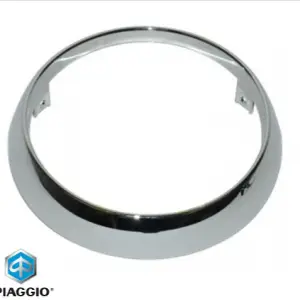 Ornament cromat original far Vespa Primavera (13-) 2T 50cc - Primavera (13-) 4T 50cc - Primavera (14-) 4T 3V AC 125-150cc