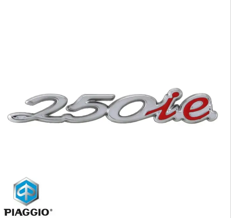 Sigla scris "250 ie” torpedo originala Vespa GTS 250 ie ABS Euro 3 (05-16) - Vespa GTS 250 ie Super (08) 4T LC 250cc - montaj pe usita