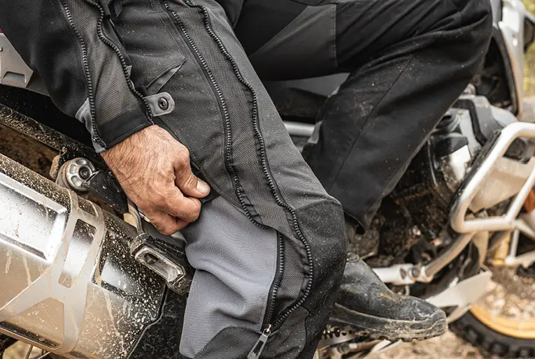 Pantaloni pentru scuter - motocicleta barbati Touring/Adventure Ixon All season model Ragnar MS culoare: negru/antracit Negru/antracit M - imagine 4