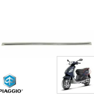 Ornament cromat carena laterala spate dreapta-stanga originala Piaggio Fly (07-14) 50-100-125-150cc