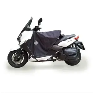 Husa impermeabila protectie picioare Yamaha X-Max ie Euro 3 (09-) 125cc - X-Max ie (10-) 250cc - X-Max ie (13-) 400cc - culoare: negru