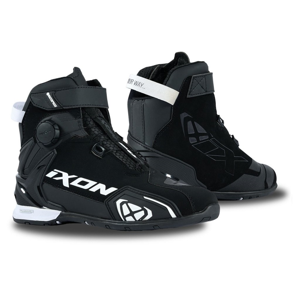 Ghete moto Roadster femei All Season Ixon model Bull 2 WP LS culoare: negru/alb (100% waterproof), 41