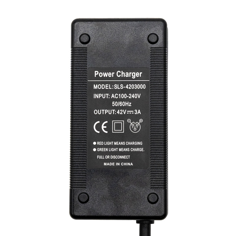 Incarcator DC5525 41.96V 3.17A