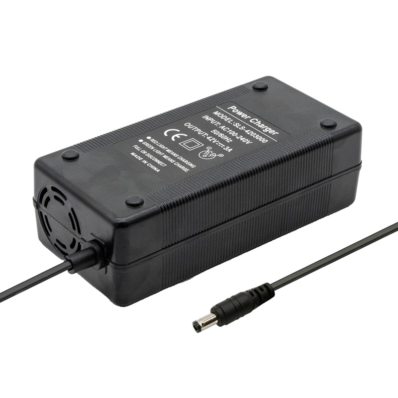 Incarcator DC5525 41.96V 3.17A