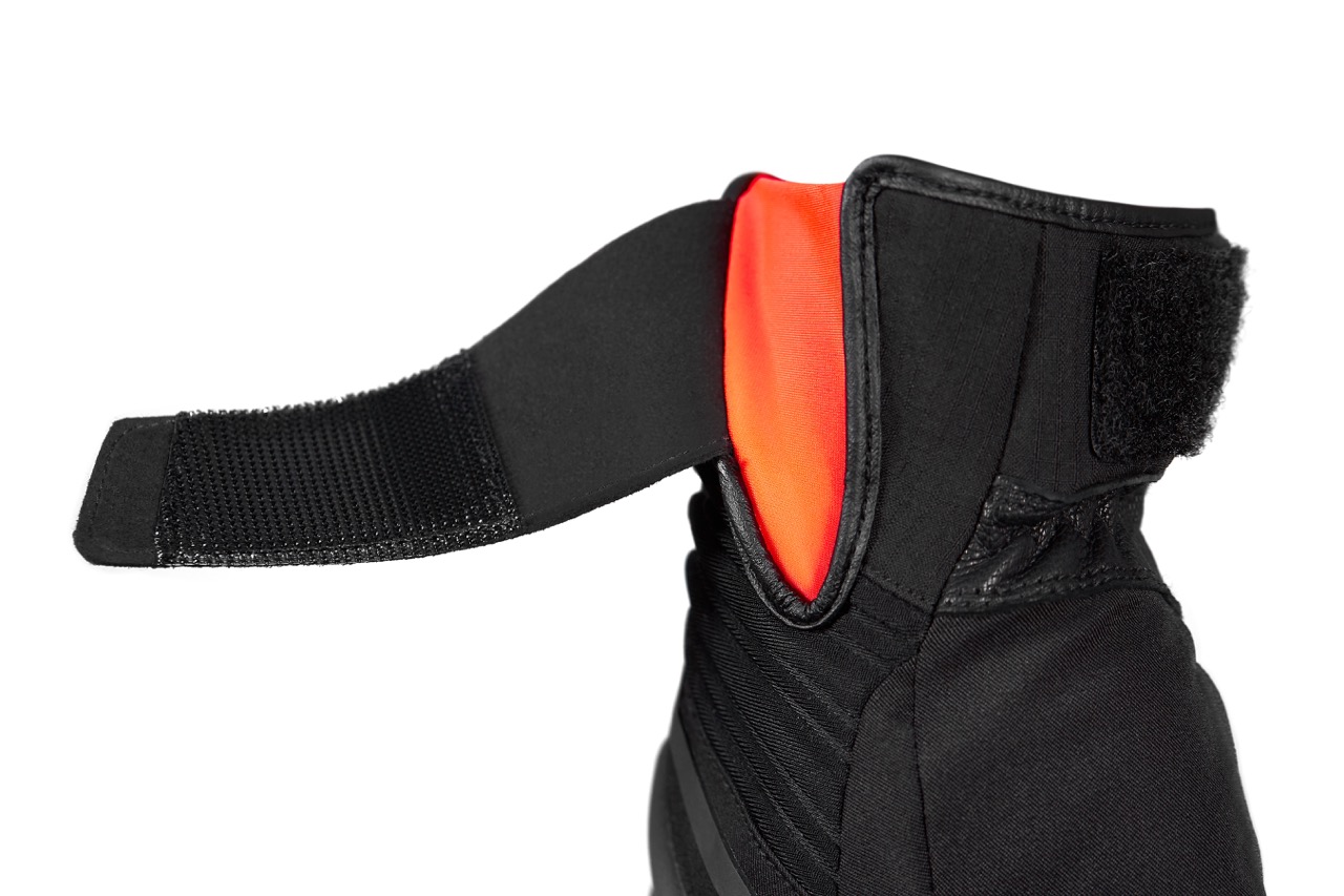 Manusi barbati Touring/Adventure iarna Seventy model SD-T13 Aspen Light negru/rosu - WinterTex, XXL (11 cm)