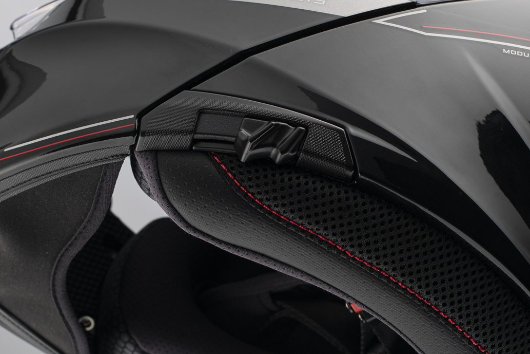Casca modulabila MT Genesis SV Pure A1 negru lucios Pinlock ready – omologare noua ECE 22.06 – tip viziera: MT-V-25 XS