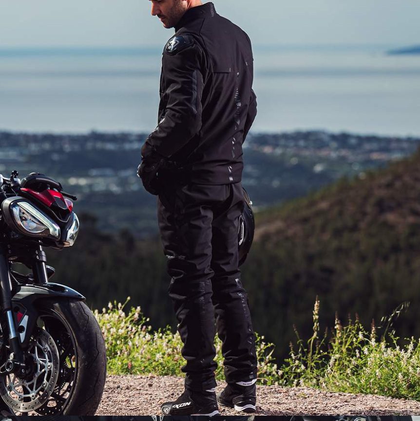 Pantaloni motociclete barbati Roadster/Urban Ixon All season model Pulsion MS culoare: negru