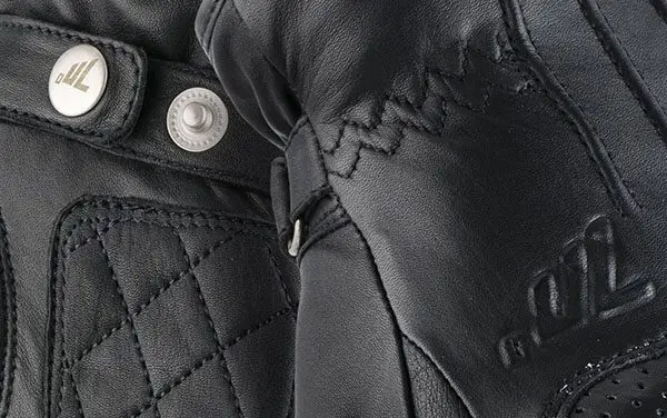 Manusi femei piele Urban iarna Seventy model SD-C33 negru M (8 cm)